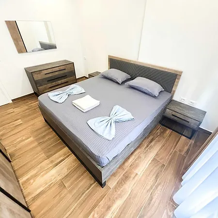 2 Bedroom 1248 Apartment