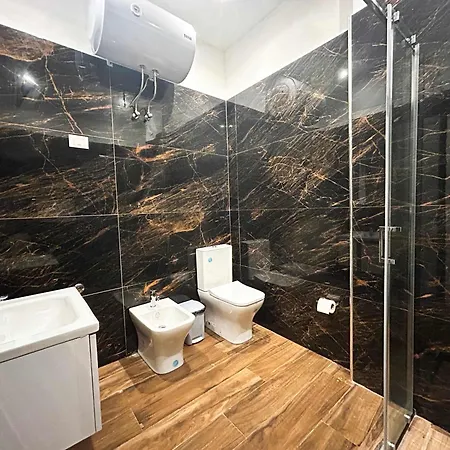 דירה 2 Bedroom 1248 *