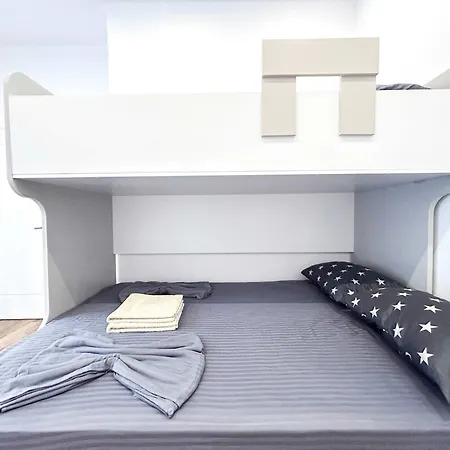 2 Bedroom 1248 Apartment Durres