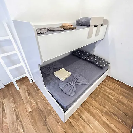 2 Bedroom 1248 *