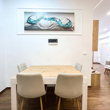 דירה 2 Bedroom 1248